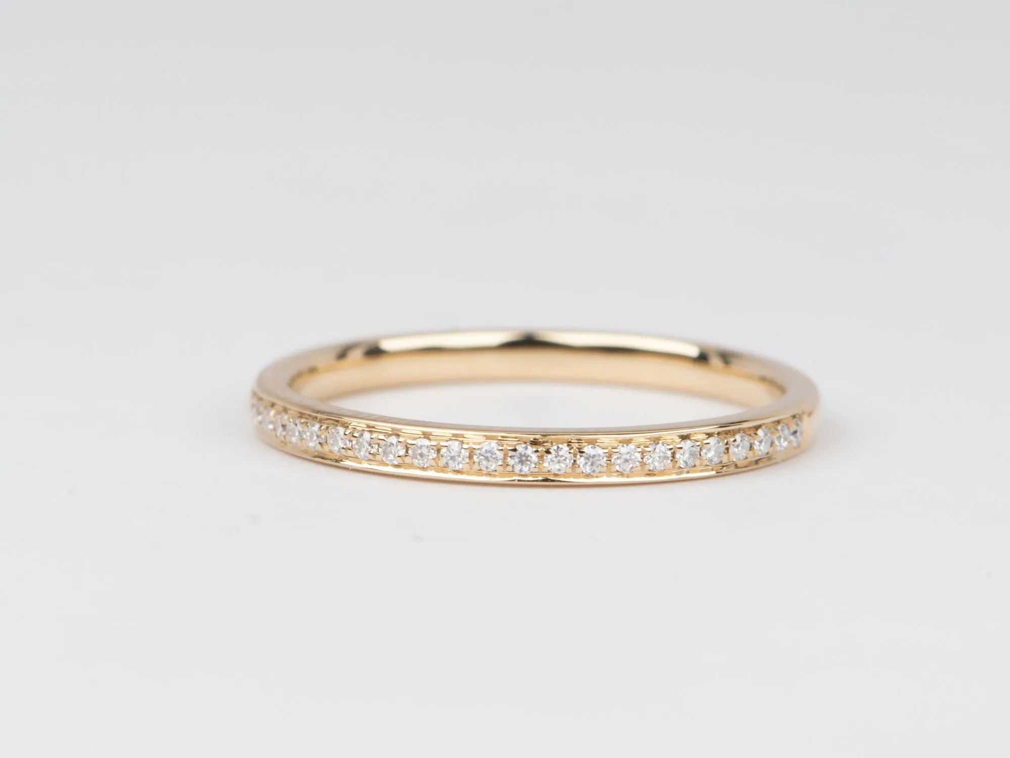 2mm Wide Wedding Band with Moissanite 14K Gold R5082