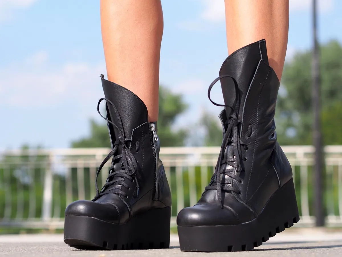 Black Genuine leather Boots,Women genuine leather boots,Women leather boots,Black winter boots,Platform Leather boots,Must have 