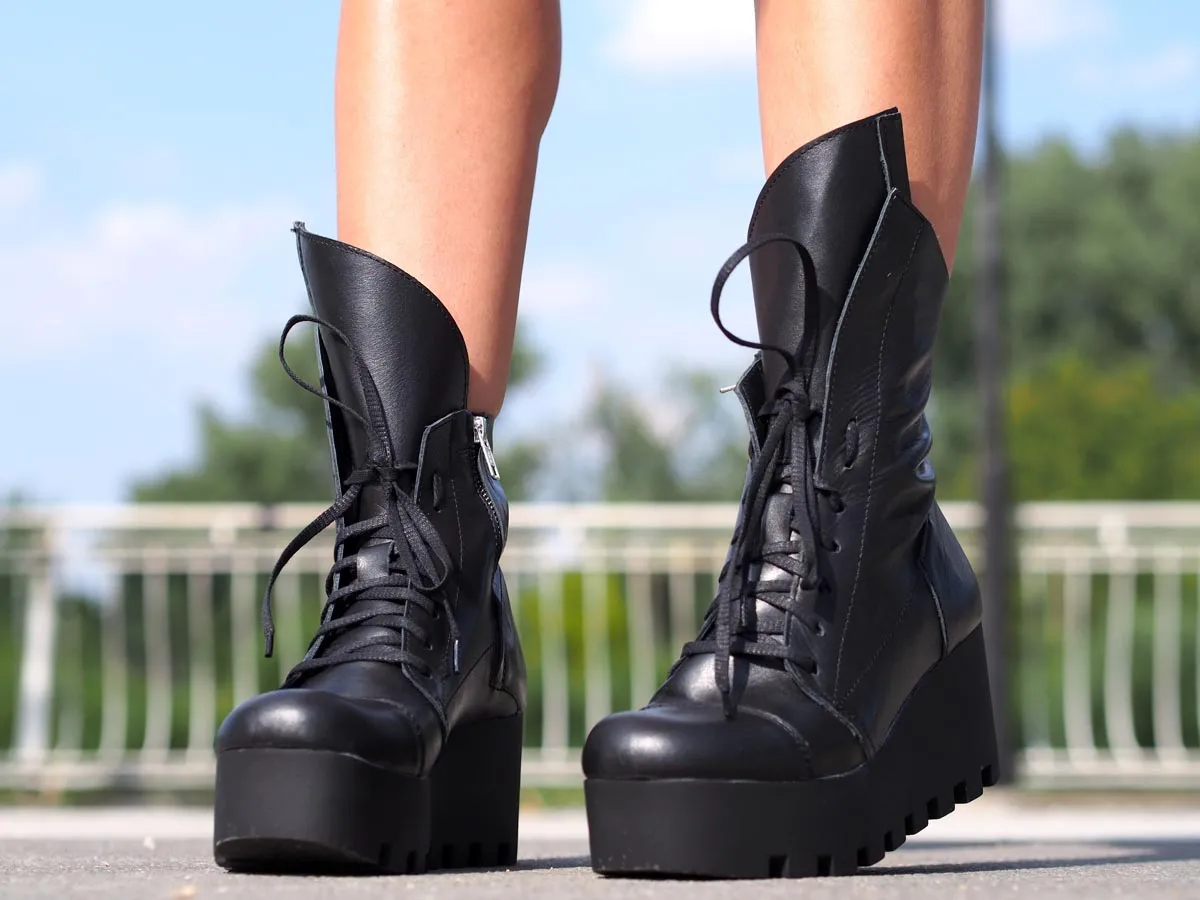 Black Genuine leather Boots,Women genuine leather boots,Women leather boots,Black winter boots,Platform Leather boots,Must have 