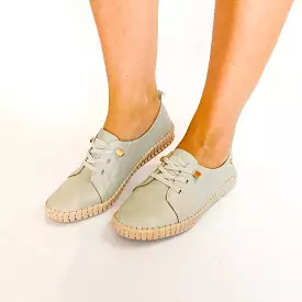 Butterfly grey comfort lace up