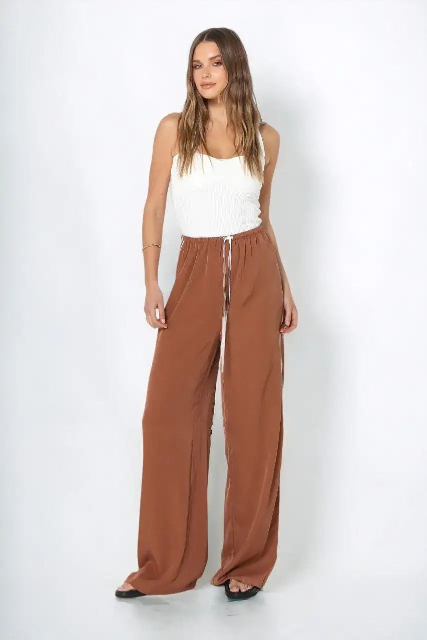 Clara Pants | Choc/White