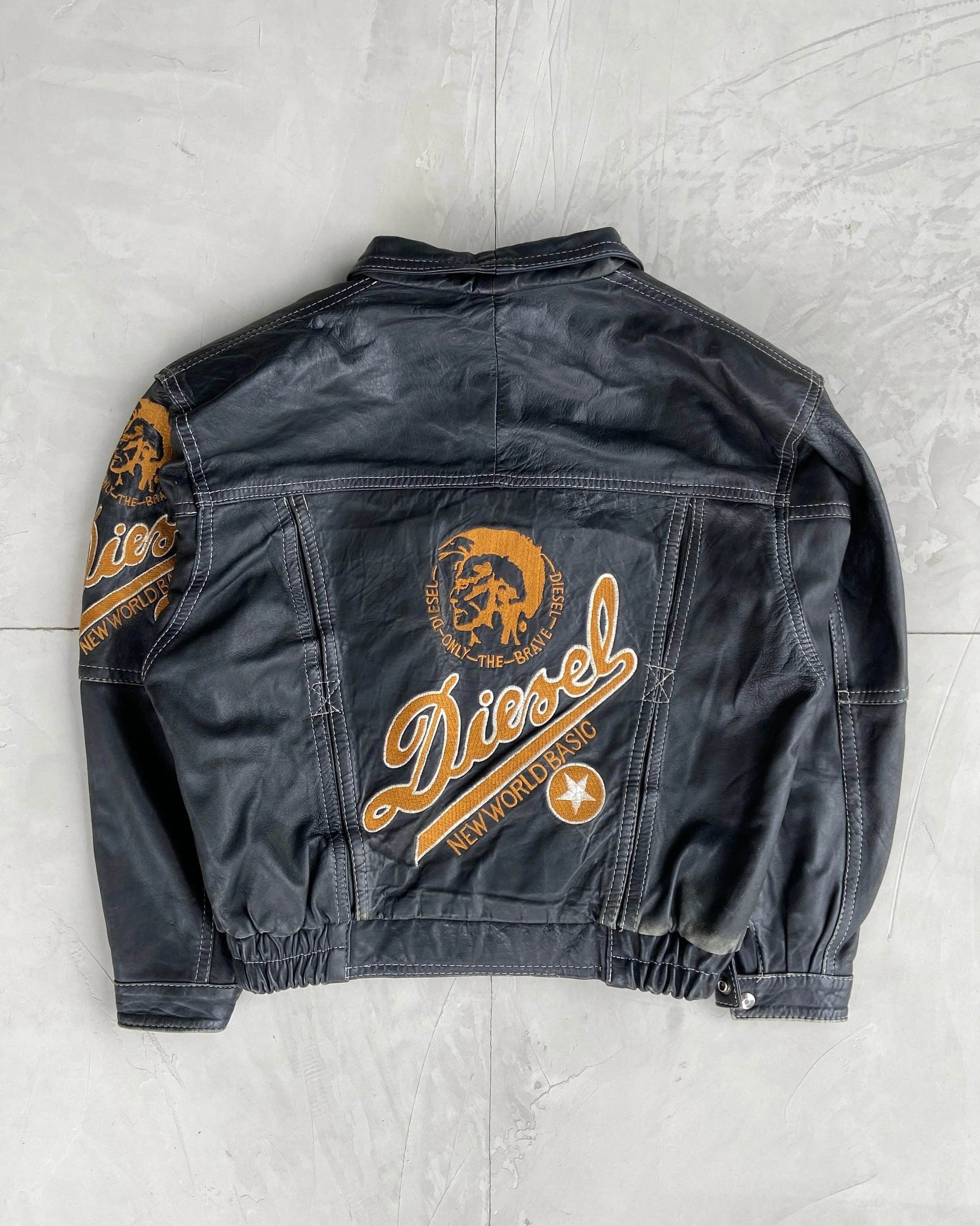 DIESEL 90'S BLACK LEATHER JACKET - M