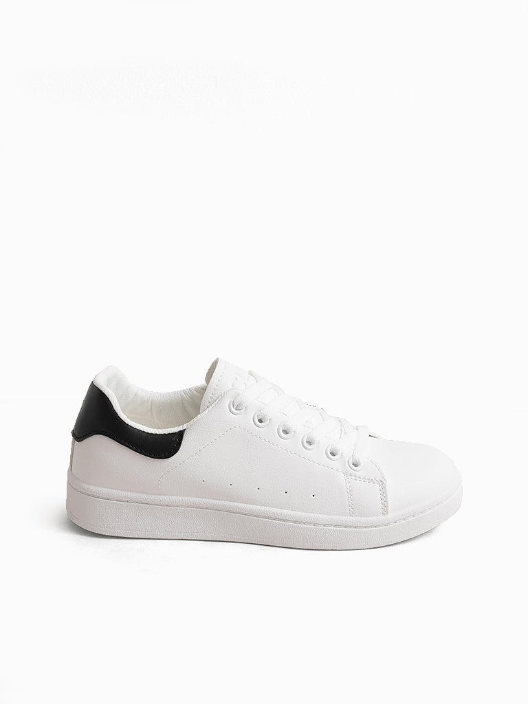 Gardena Lace up Sneakers