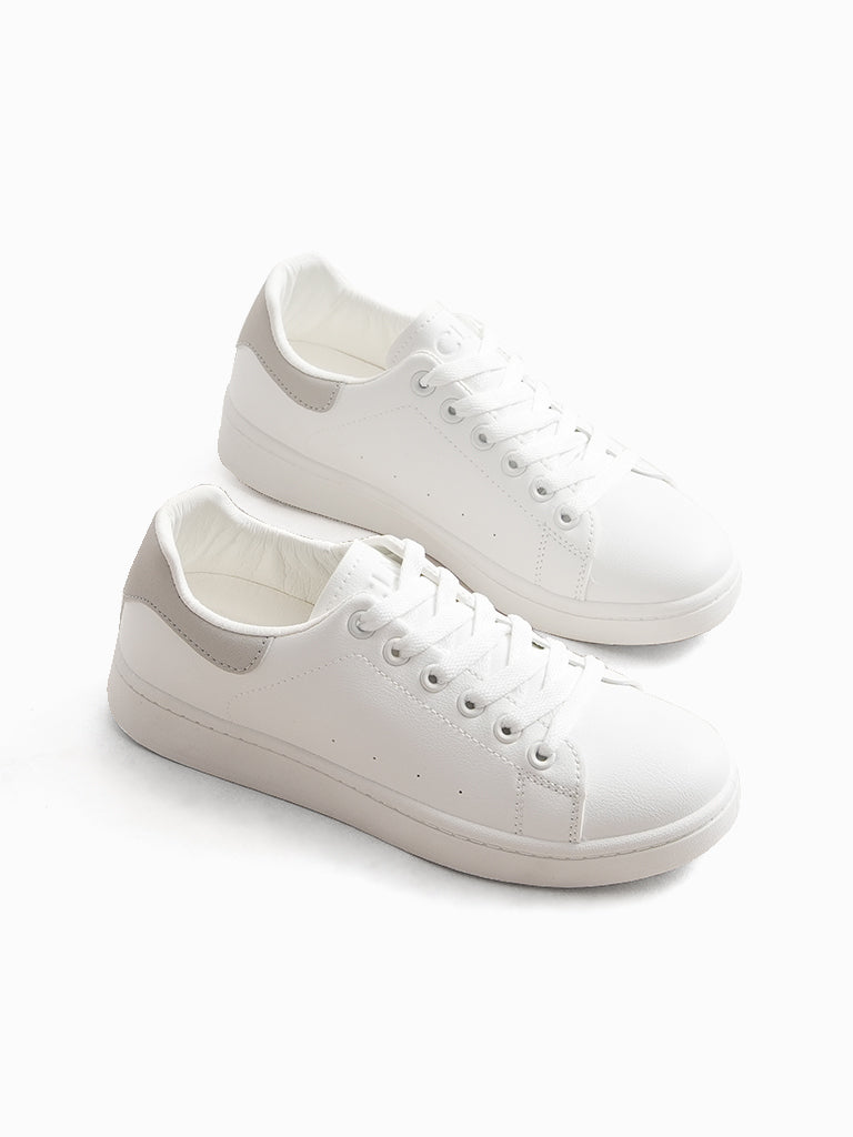 Gardena Lace up Sneakers