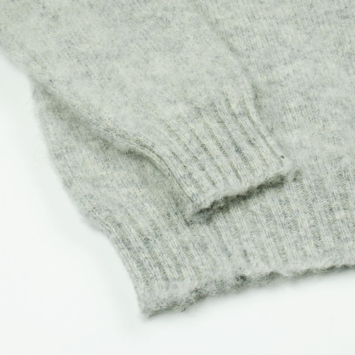 Howlin' - Shaggy Bear Sweater - Light Grey Mix