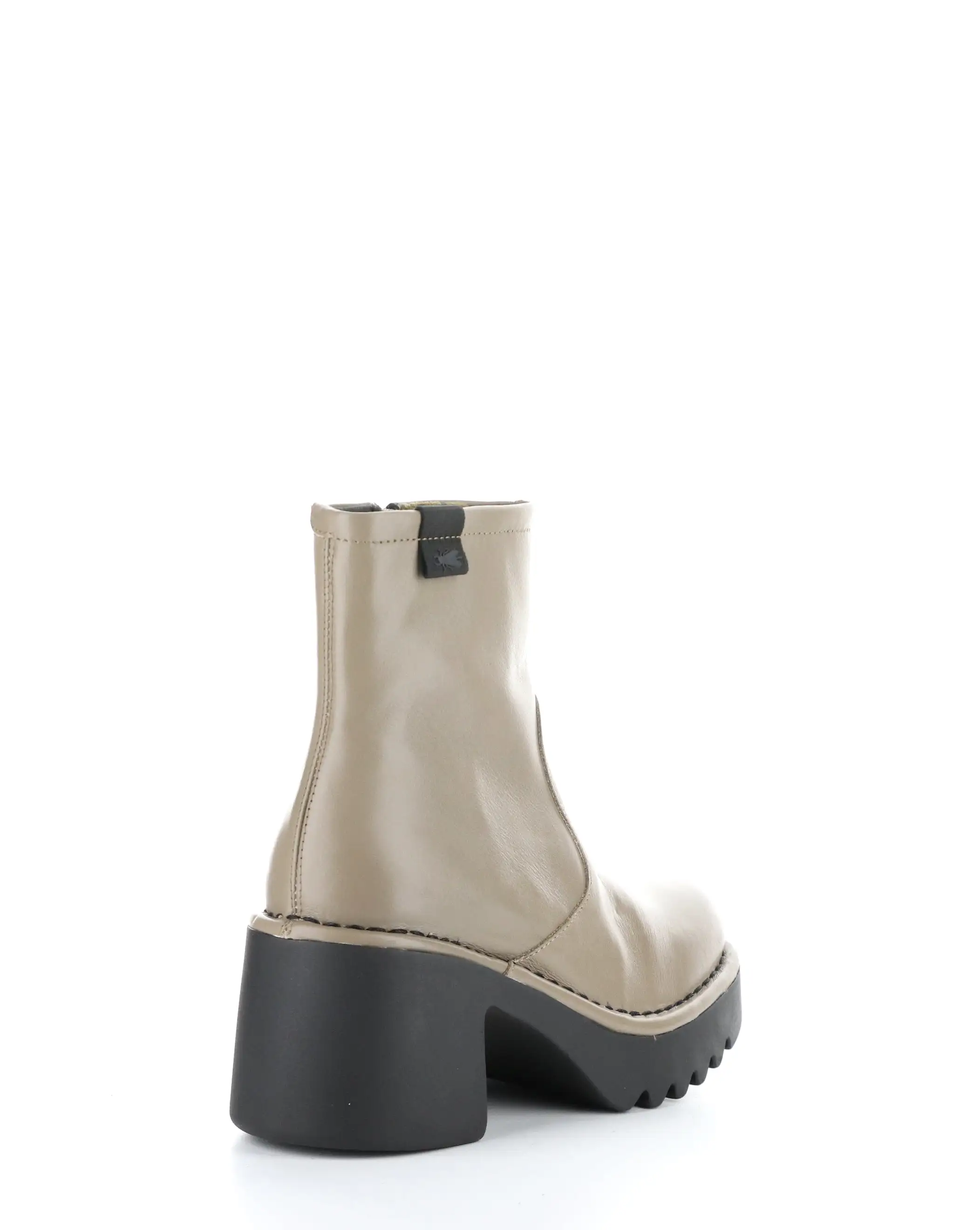 MOGE250FLY 005 TAUPE Round Toe Boots