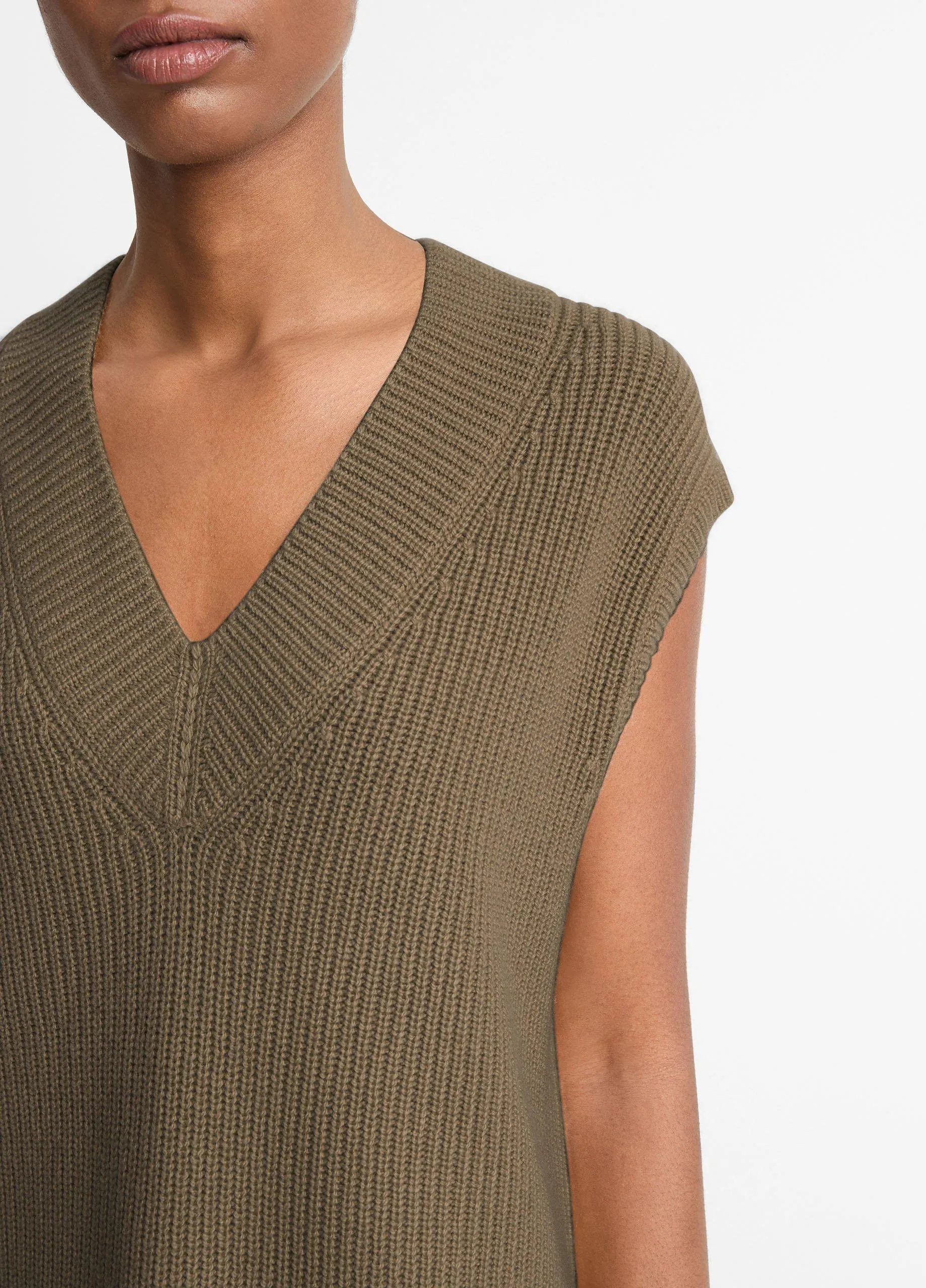 Ribbed Wool-Cashmere V-Neck Sweater Vest