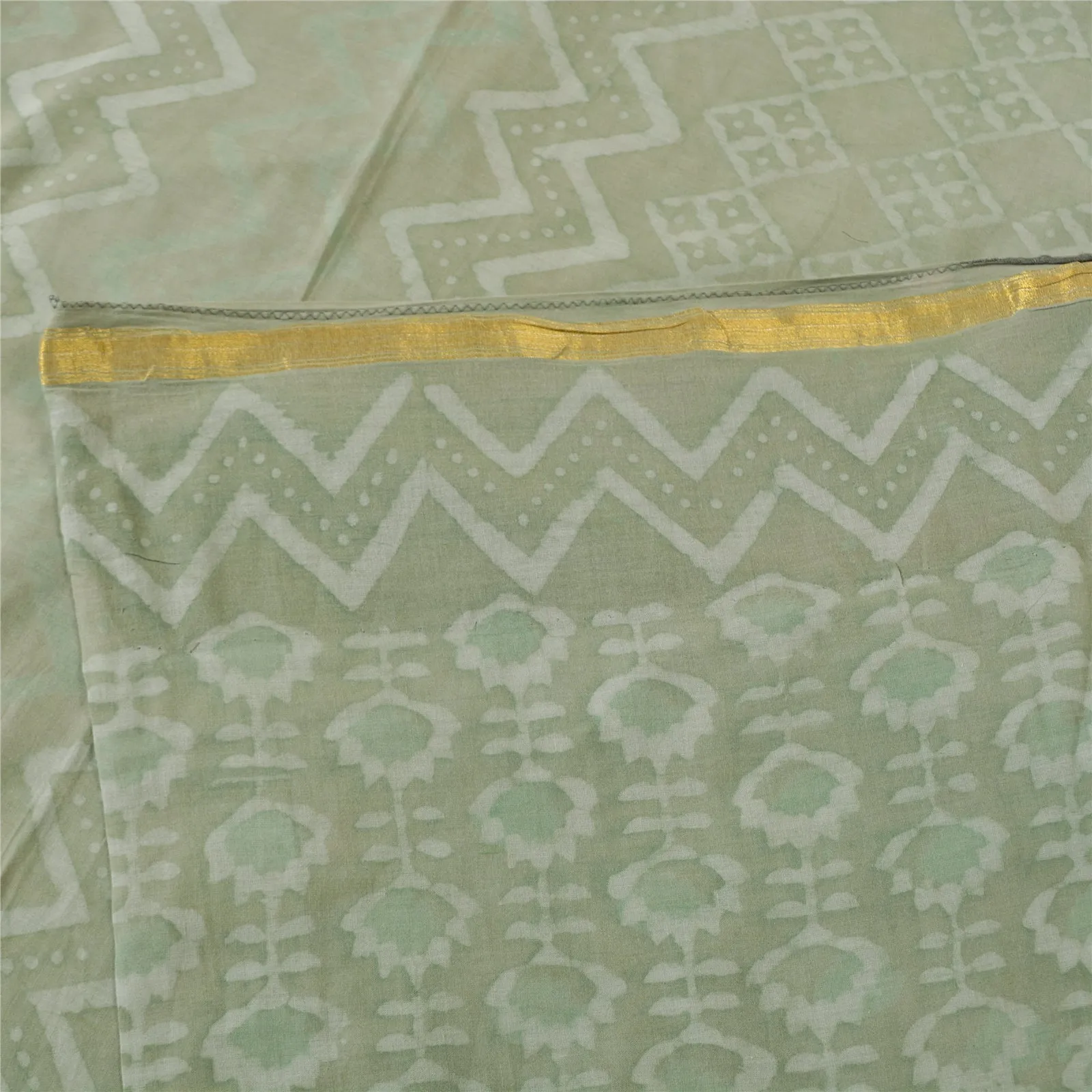 Sanskriti Vintage Sarees Gray Batik Work Zari Border Pure Cotton Sari 5yd Fabric