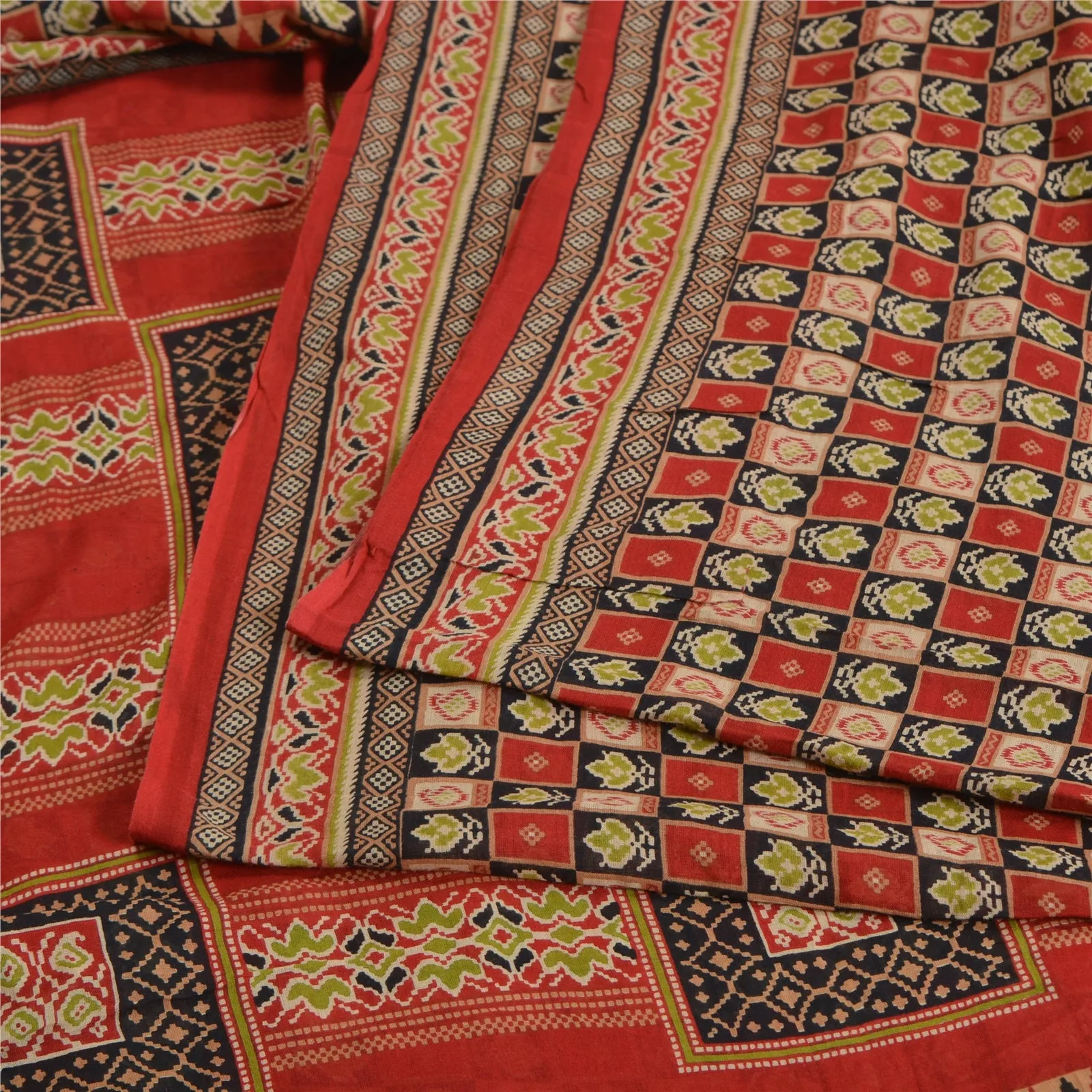 Sanskriti Vintage Sarees Red/Black Pure Cotton Printed Sari Soft Craft Fabric