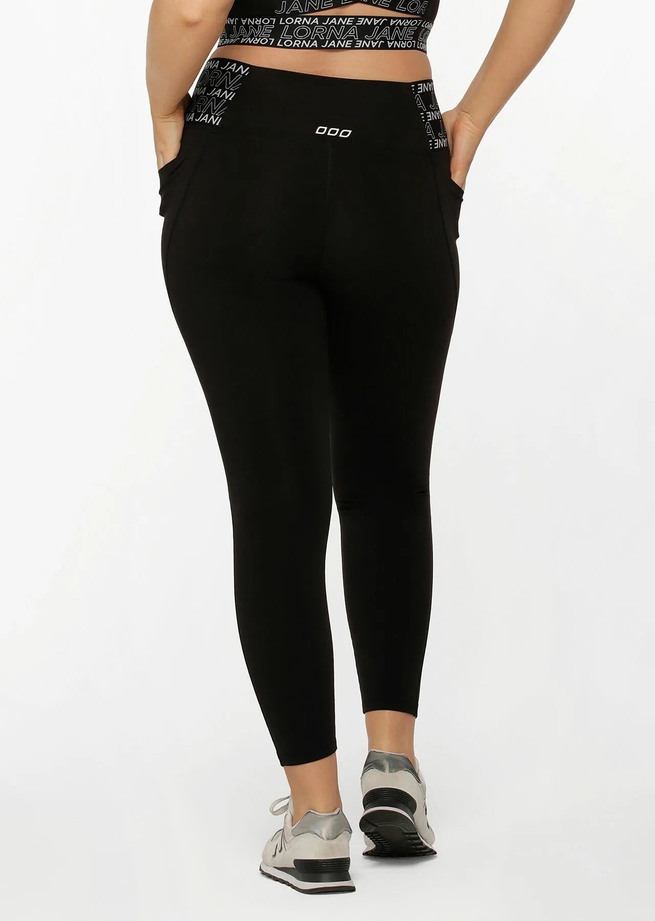 Superior Phone Pocket Ankle Biter Leggings | Black | Tights and Leggings | Lorna Jane Australia