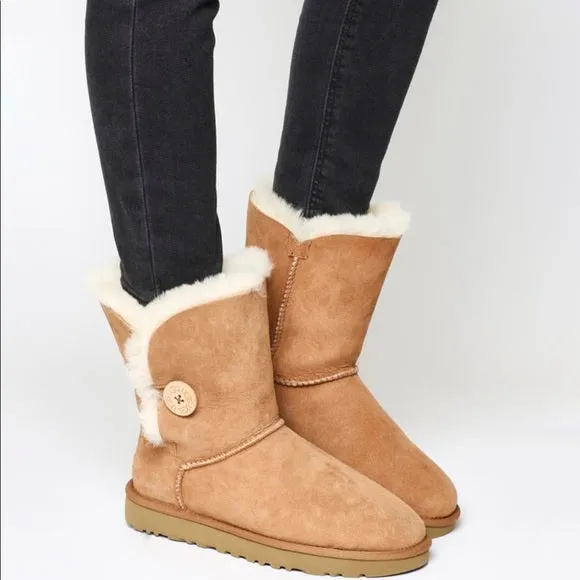 UGG Women's Bailey Button Boot